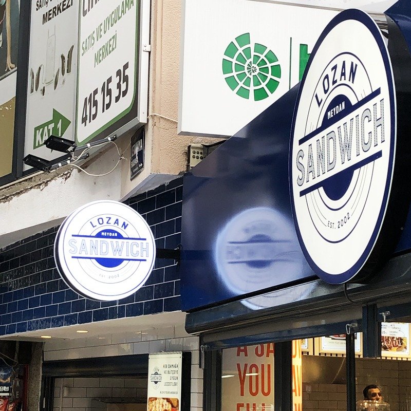Fener Tabela ile Markanızı Sokakta Görünür Kılın