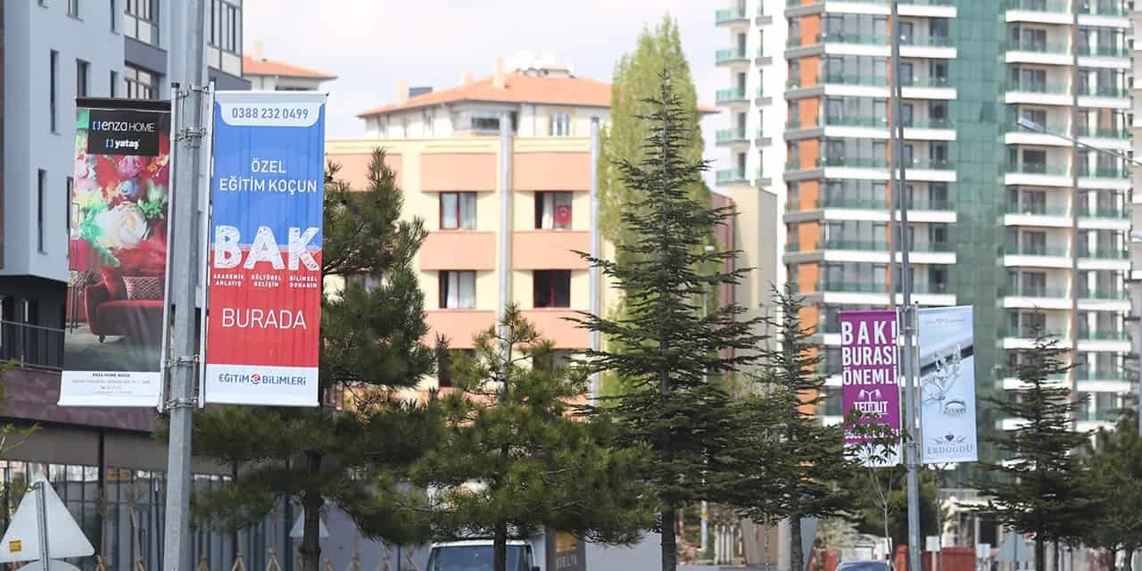Afiş Reklamları Nedir?